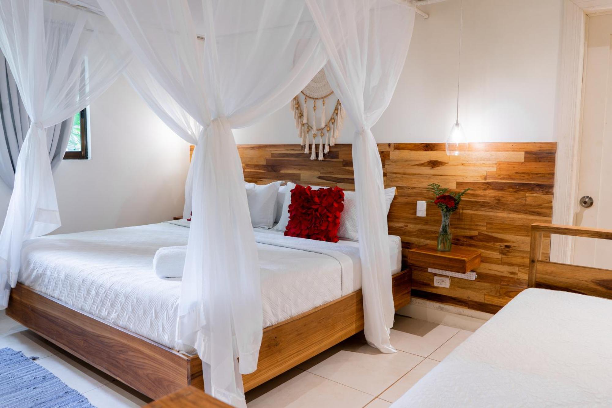 Banana Beach Bungalows Playa Santa Teresa  Kültér fotó